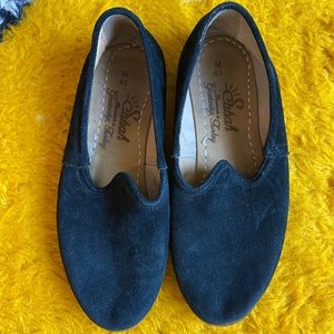 Sabah’s men’s black suede